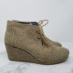 Toms Beige Cheetah Suede Wedge Desert Booties